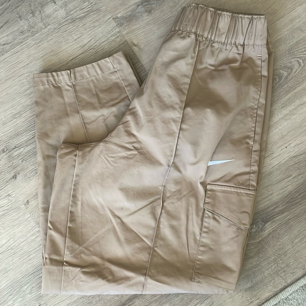 New no tags Nike cargo